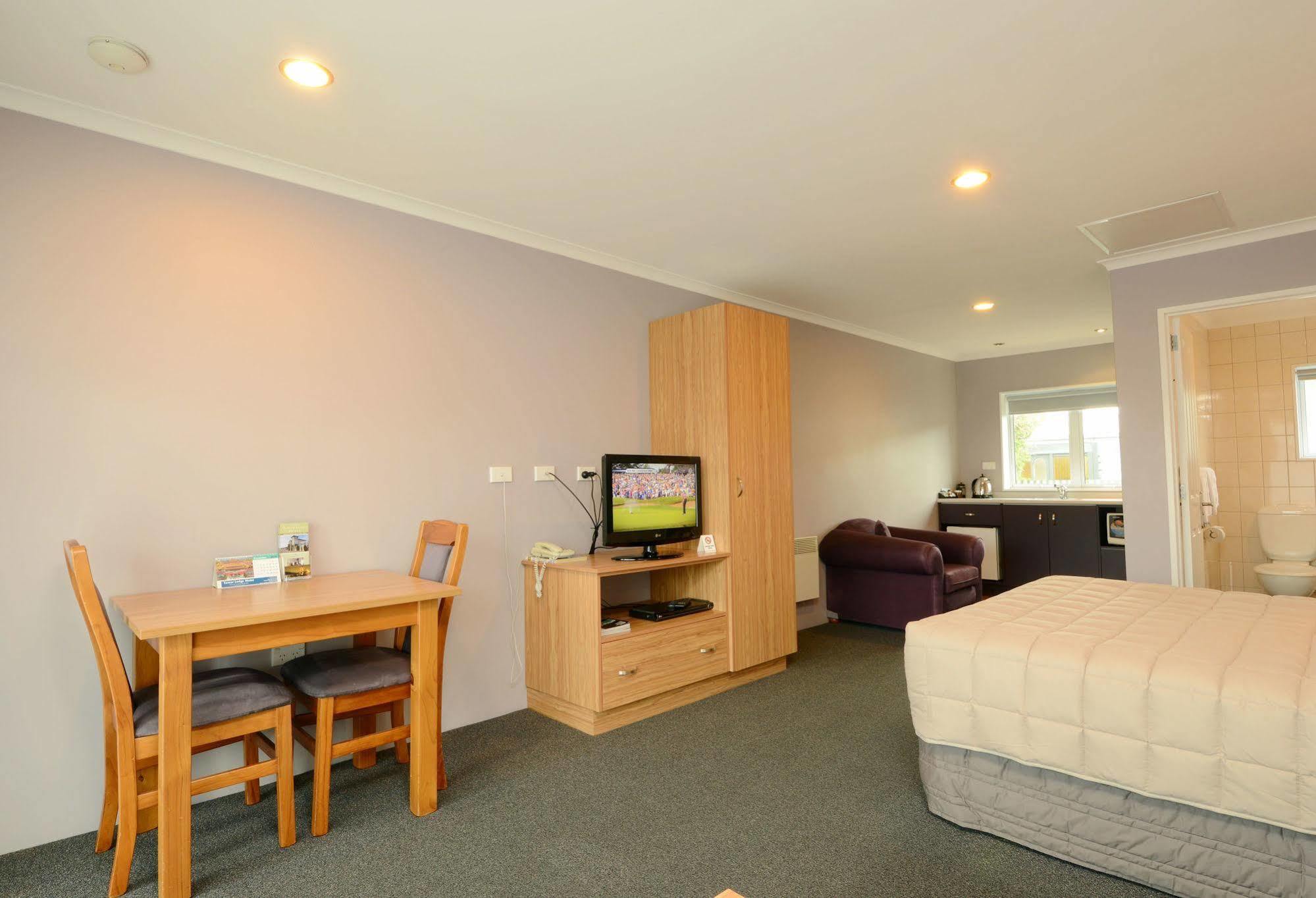 Tower Lodge Motel Invercargill Exterior foto